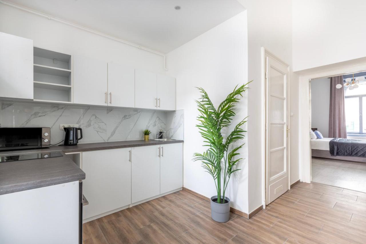 Lh Gallery Apartments Budapest Exterior photo
