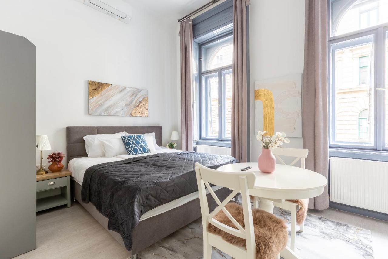Lh Gallery Apartments Budapest Exterior photo
